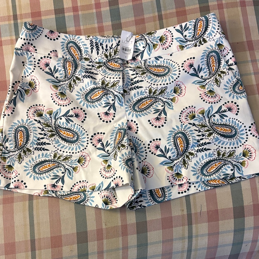 Mudd High Waist Floral Paisley Shorts - White and Blue